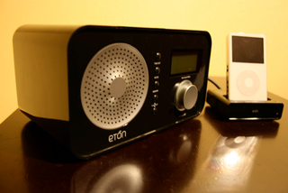 Illustration for article titled SEMIFINALS, Eton Sound 100 iPod vs. Altec Lansing IMV712